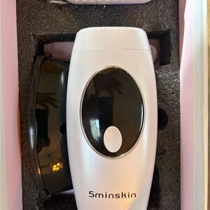 5minskin White At-Home Hair Removal Device